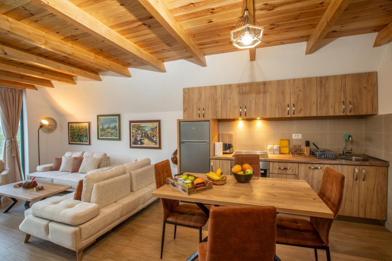 בית הארחה Nikšić 	Cozy House Ostrog מראה חיצוני תמונה